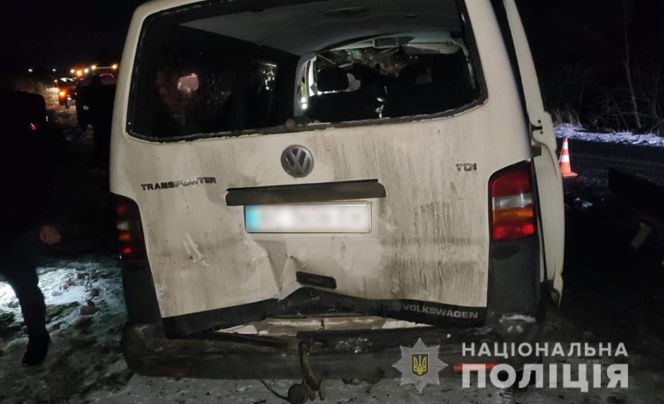 в ДТП пострадали семь человек, трое детей попали в реанимацию