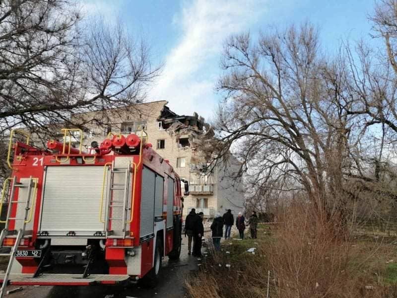 В Николаевской области в пятиэтажке взорвался газ. Разрушены два этажа