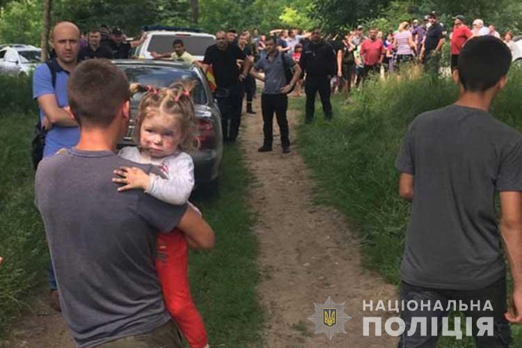 Девочку искали силовики и обычные люди