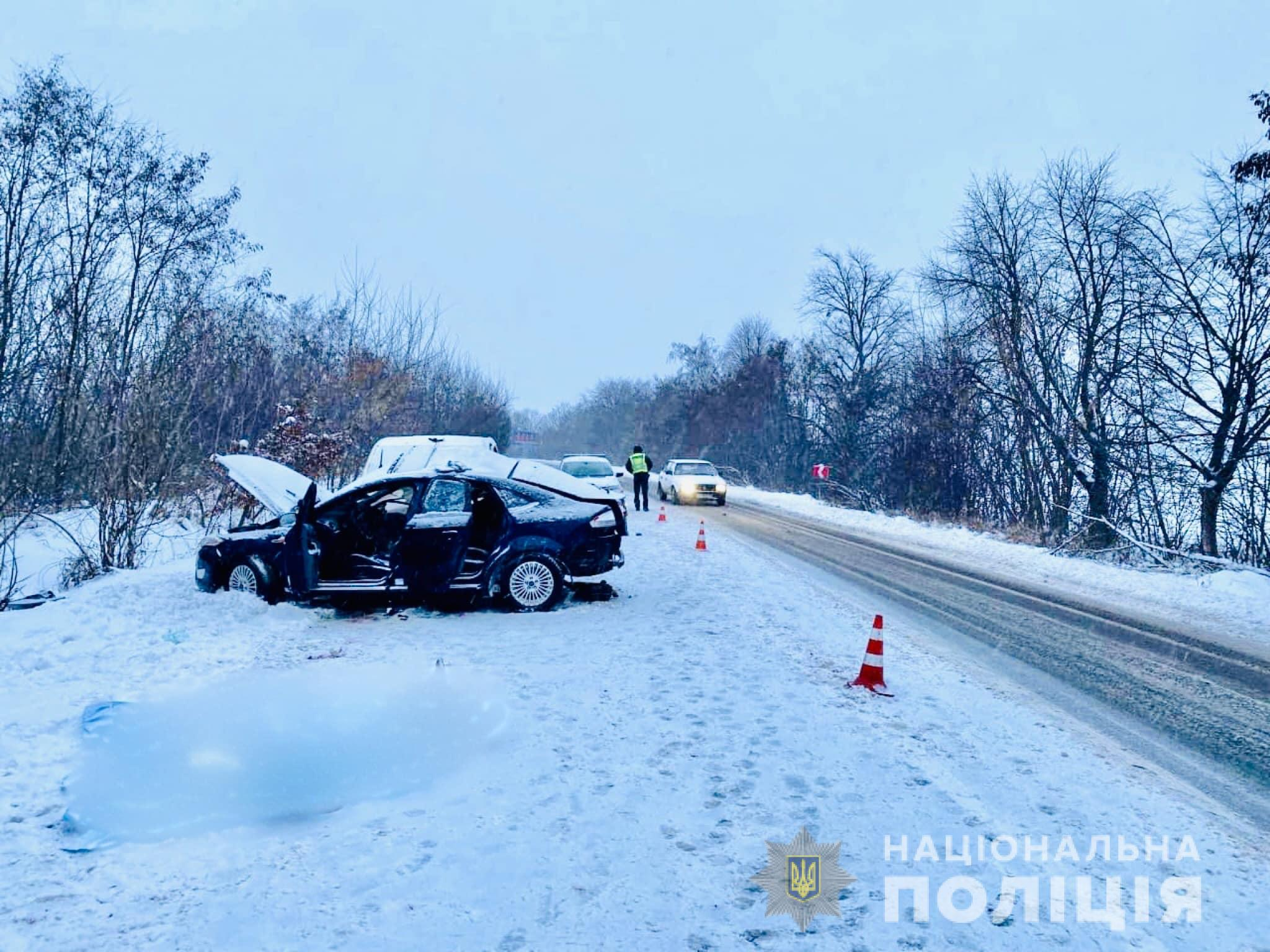 На Прикарпатье произошло смертельное ДТП. Два человека погибли на месте 